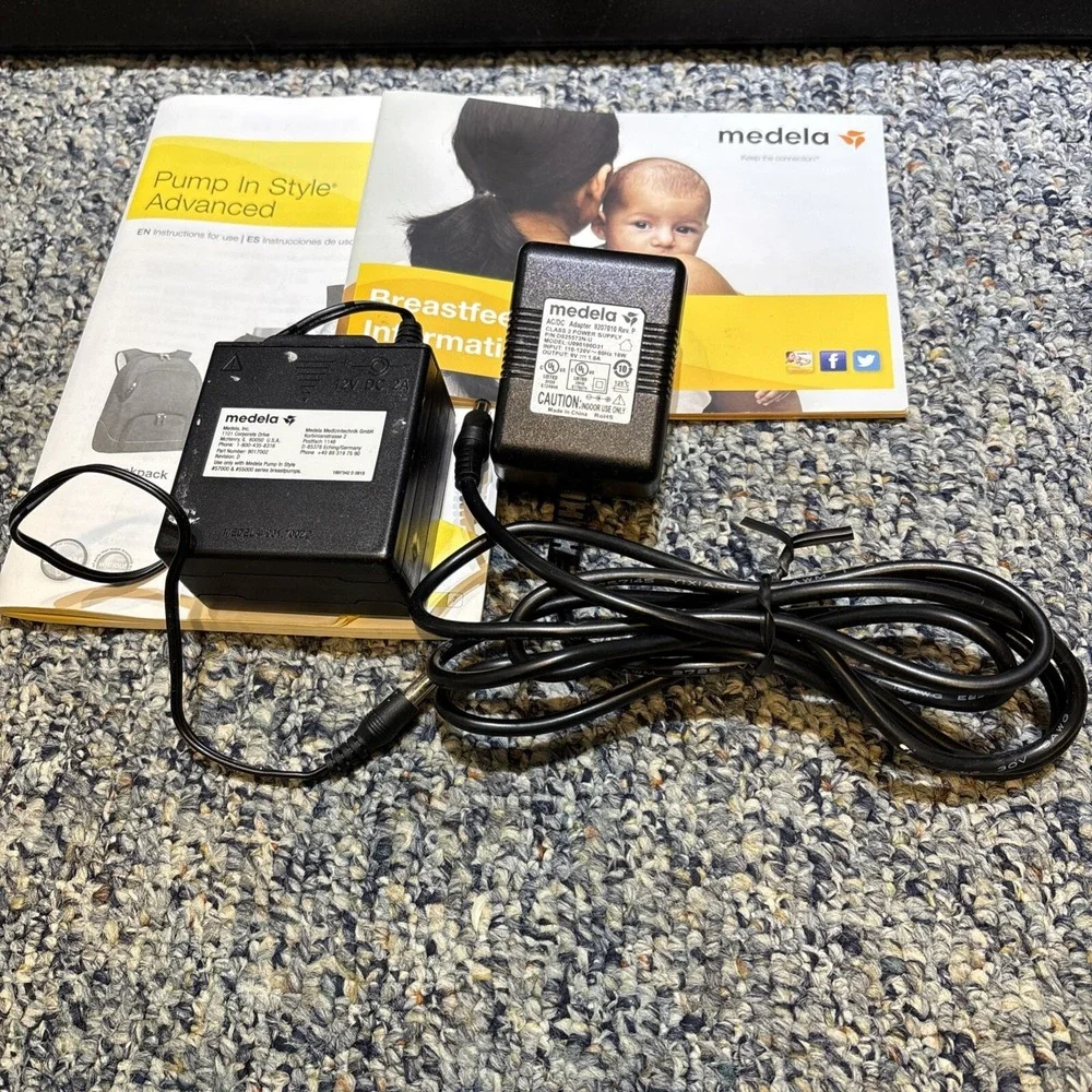 Genuine Medela AC/DC Adapter 9207010 Power Supply Battery Pack 9017002